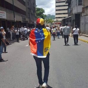 Meet your Posher, Alba